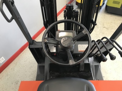 forklift driving controls